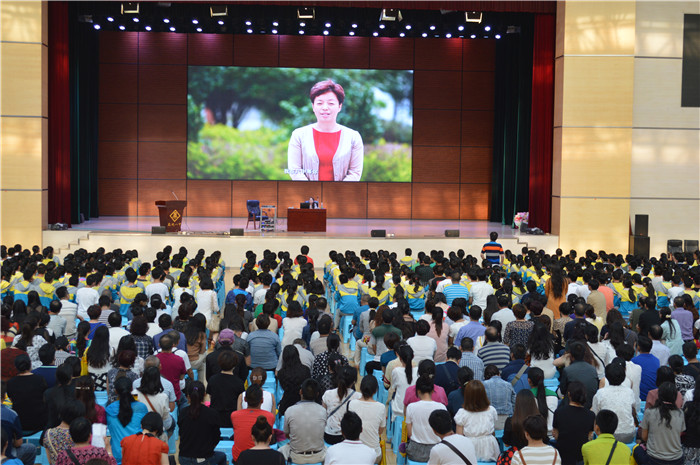 教学教研 中考高考大会伊始,大家有幸观看了昆明八中2016最新宣传片"